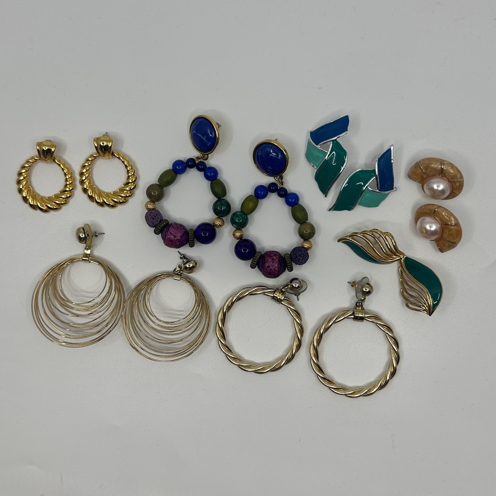 Lots Of Fabulous Vintage Earrings - Picture 8 of 9